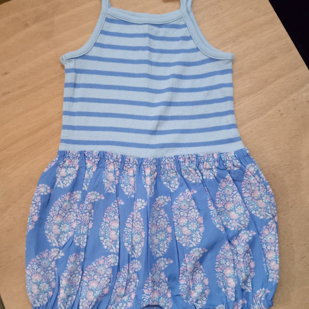 NWOT 12-18m Baby Gap Blue and White Striped/Floral Design Romper